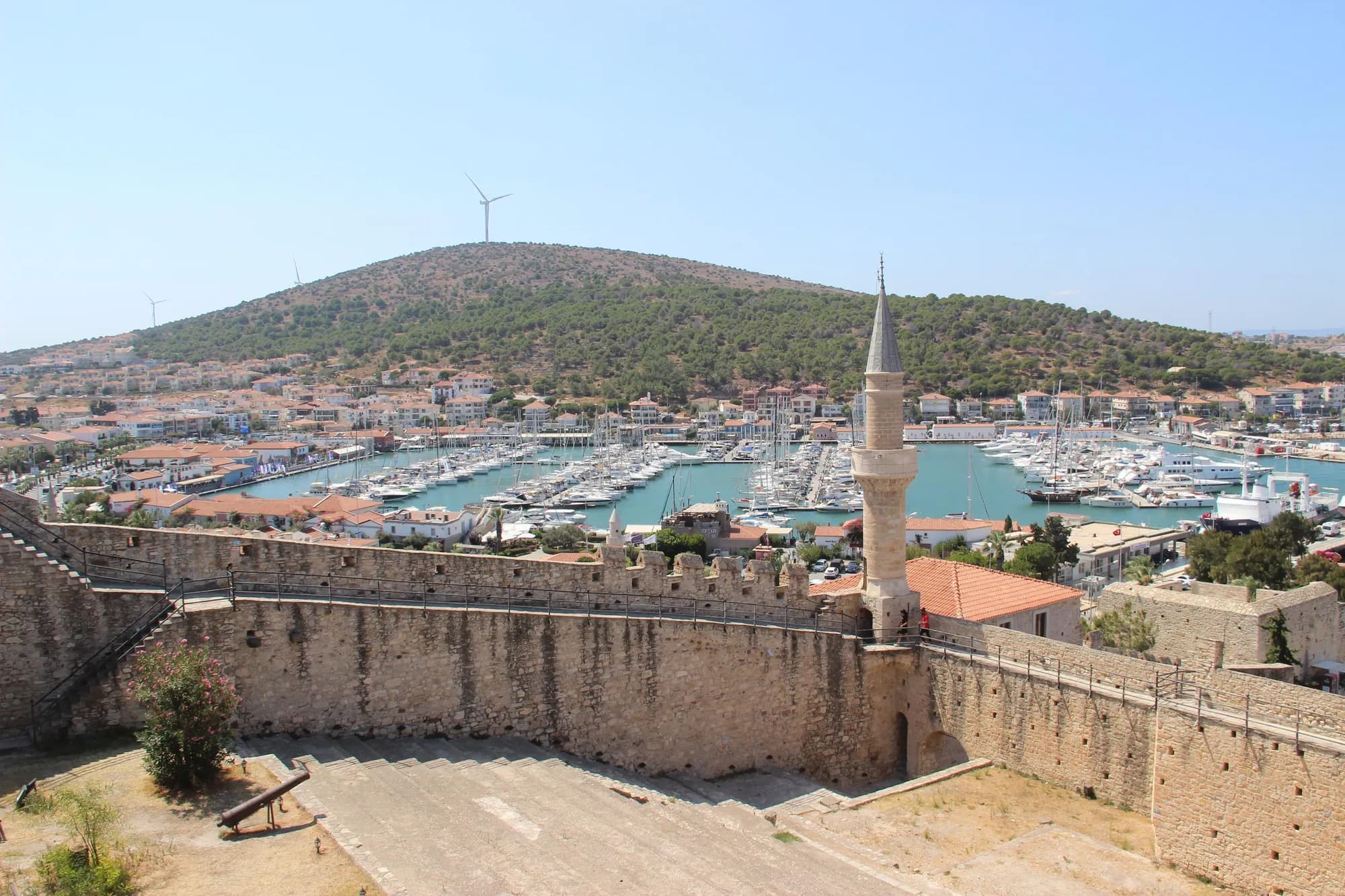Pháo đài cổ Cesme
